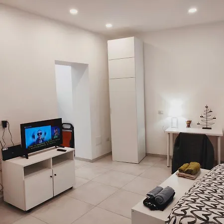 La Pru House Centro Storico - Mini Loft * Novare